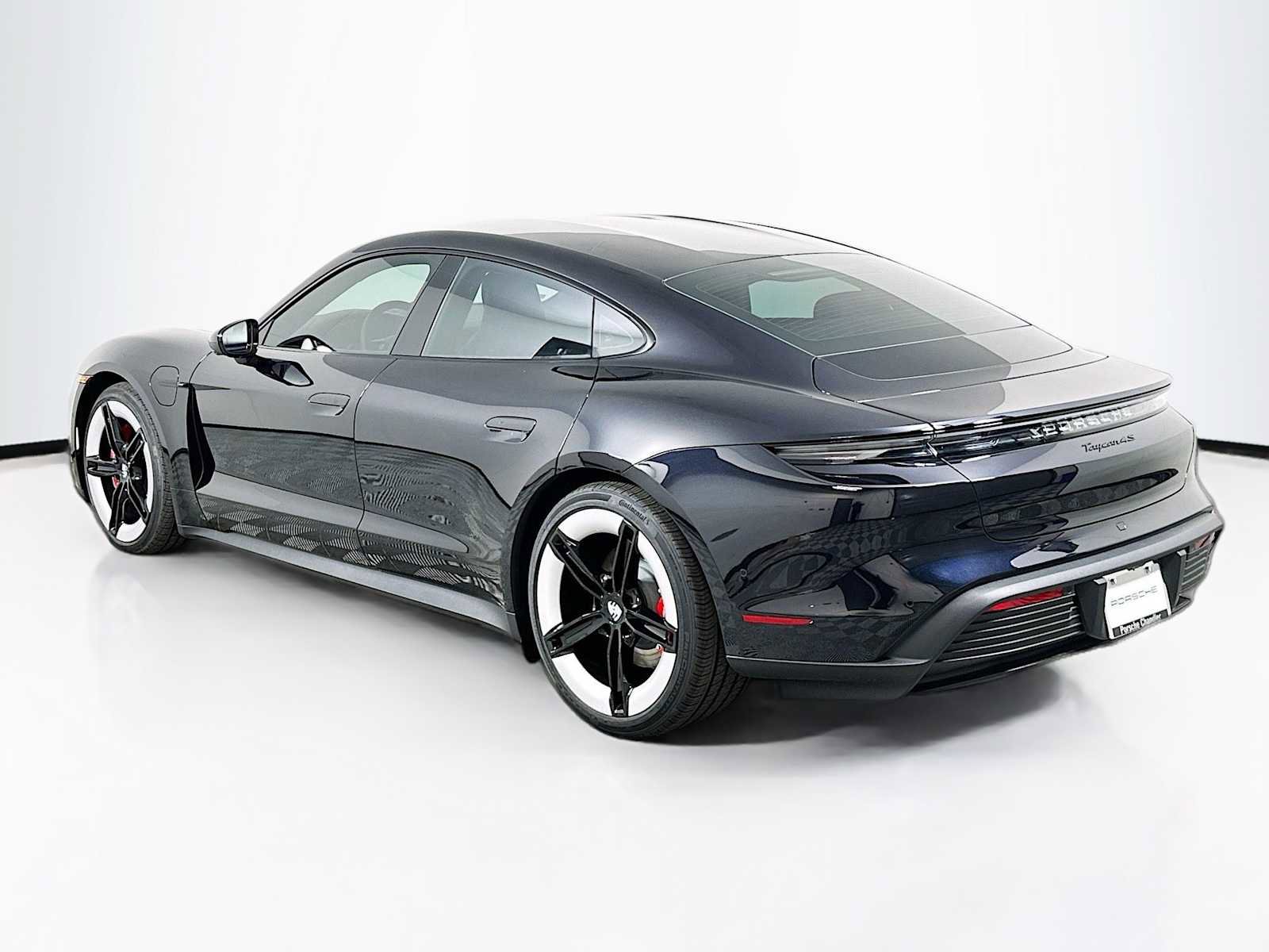 New 2025 Porsche Taycan 4S image 3