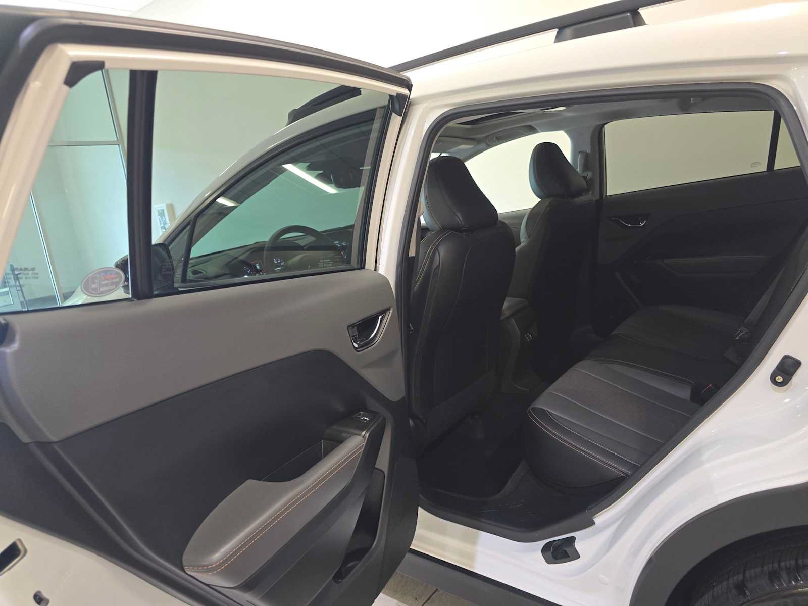 Used 2025 Subaru Crosstrek 2.5i Limited w/ Crosstrek Mirror Package AWD/4WD image 25