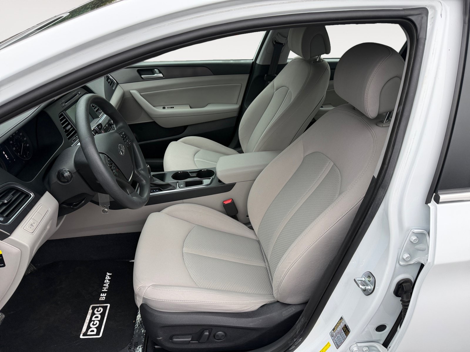 Used 2017 Hyundai Sonata Sport FWD image 10