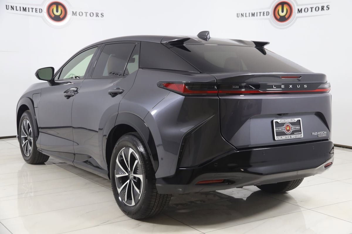 Used 2024 Lexus RZ 450e Premium w/ Technology Package AWD/4WD image 4