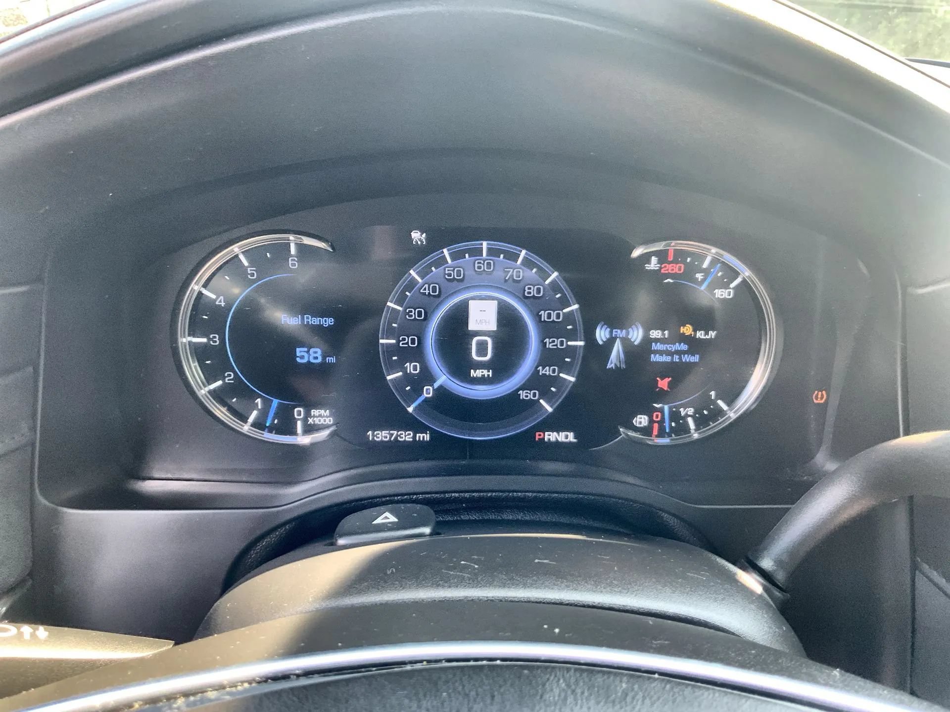 Used 2017 Cadillac Escalade Platinum RWD image 10