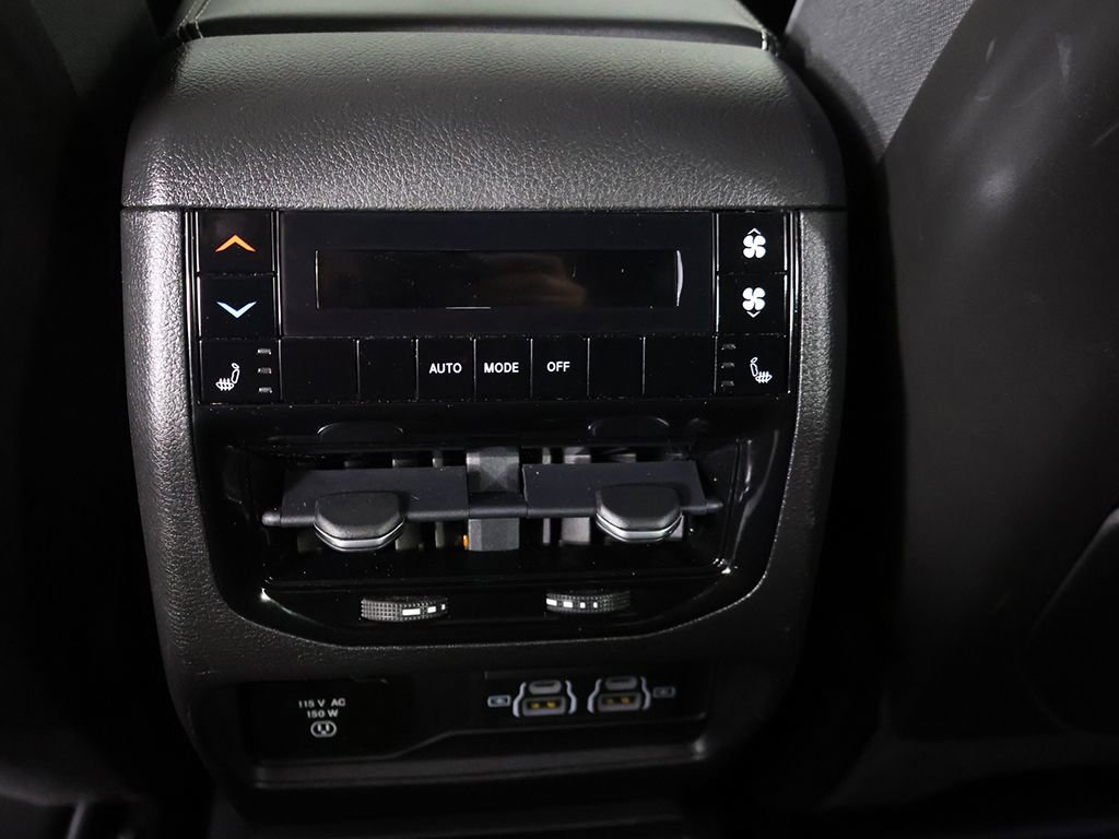 Used 2022 Jeep Grand Cherokee L Overland RWD image 56
