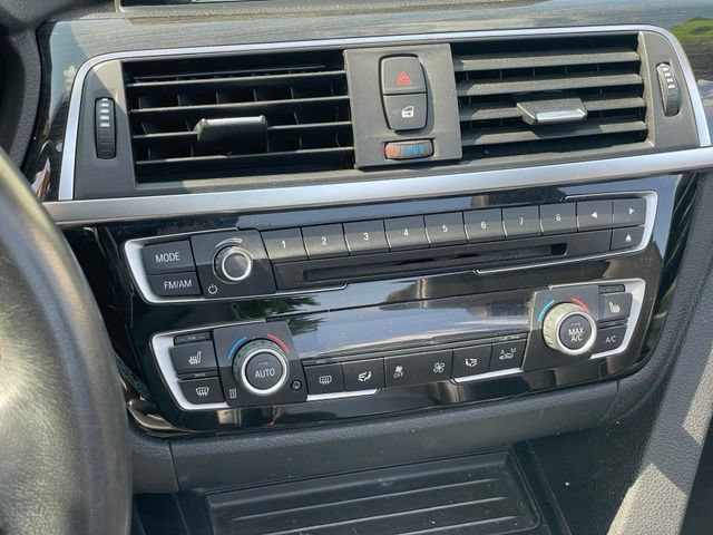 Used 2018 BMW 430i xDrive Convertible AWD/4WD image 19