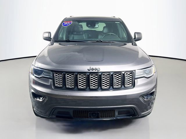 Used 2021 Jeep Grand Cherokee Laredo X RWD image 3