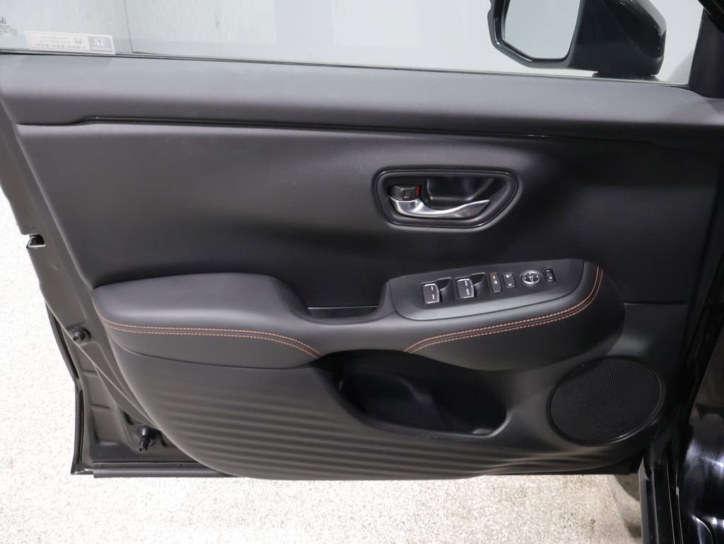 Used 2023 Honda HR-V Sport image 12