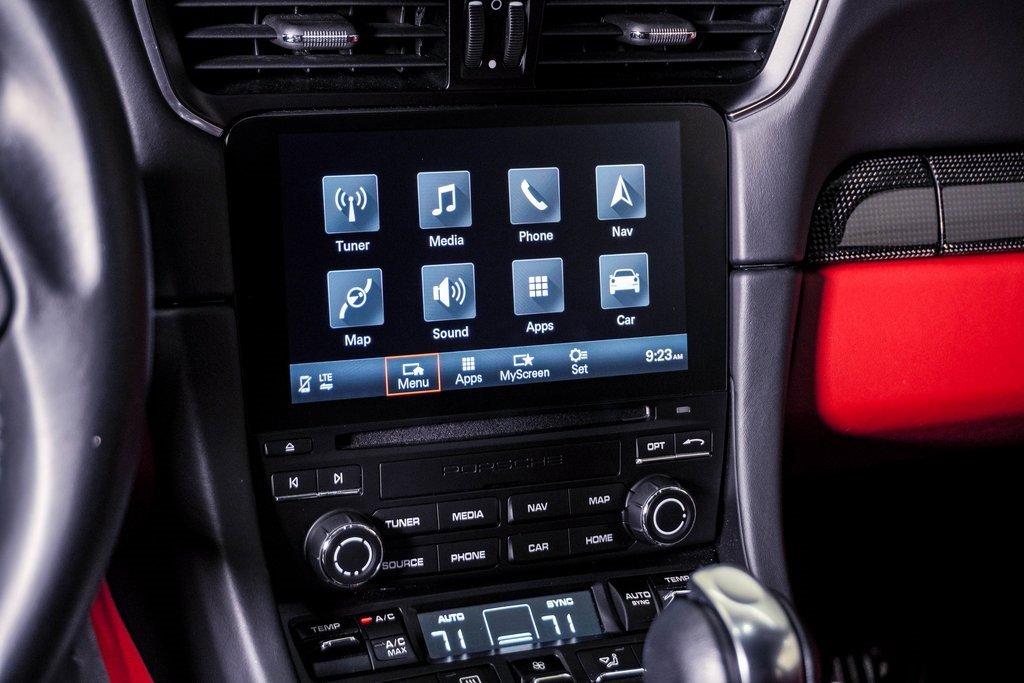 Certified 2019 Porsche 911 Turbo S image 25