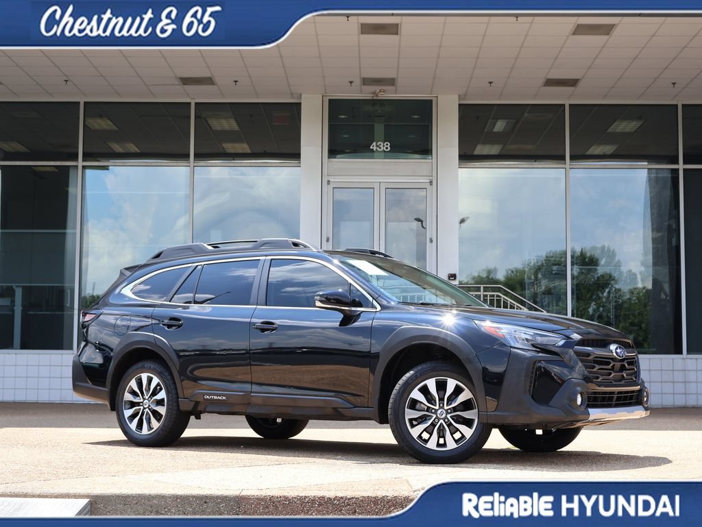 Used 2023 Subaru Outback Limited AWD/4WD image 2