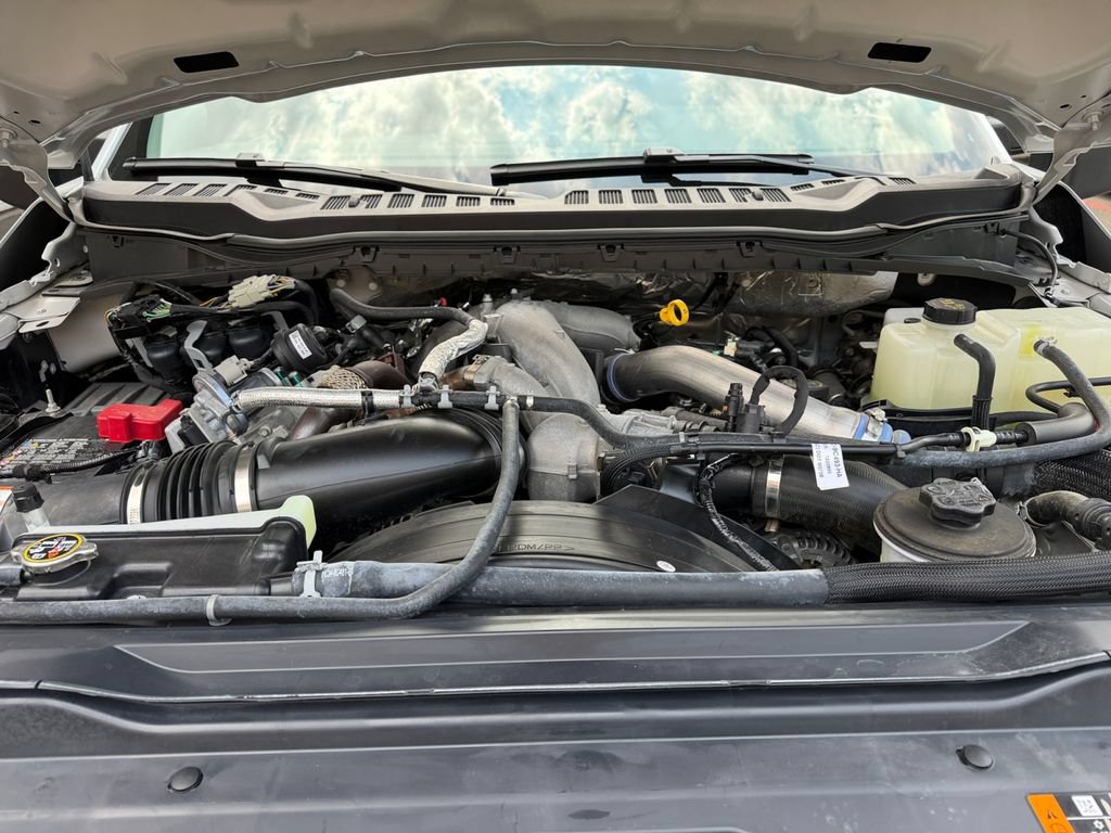 Used 2025 Ford F450 Lariat w/ FX4 Off-Road Package AWD/4WD image 19