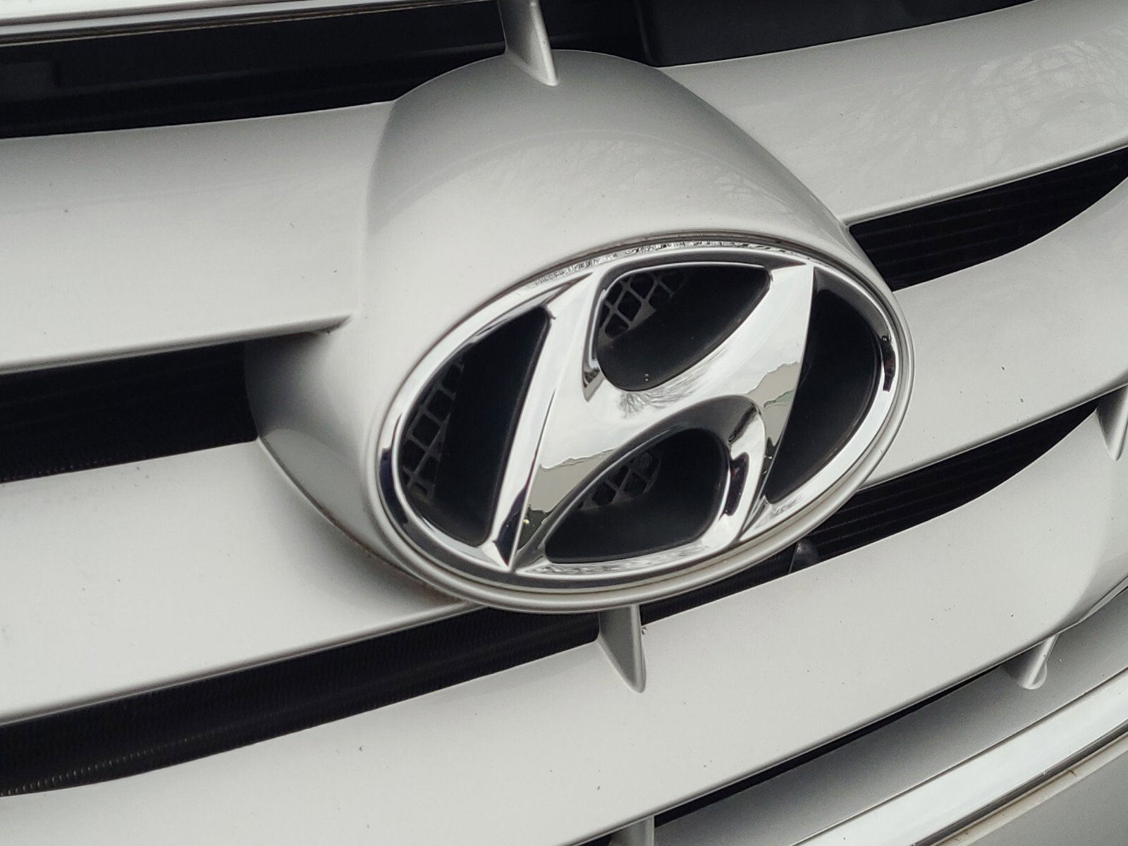 Used 2011 Hyundai Santa Fe Limited image 10