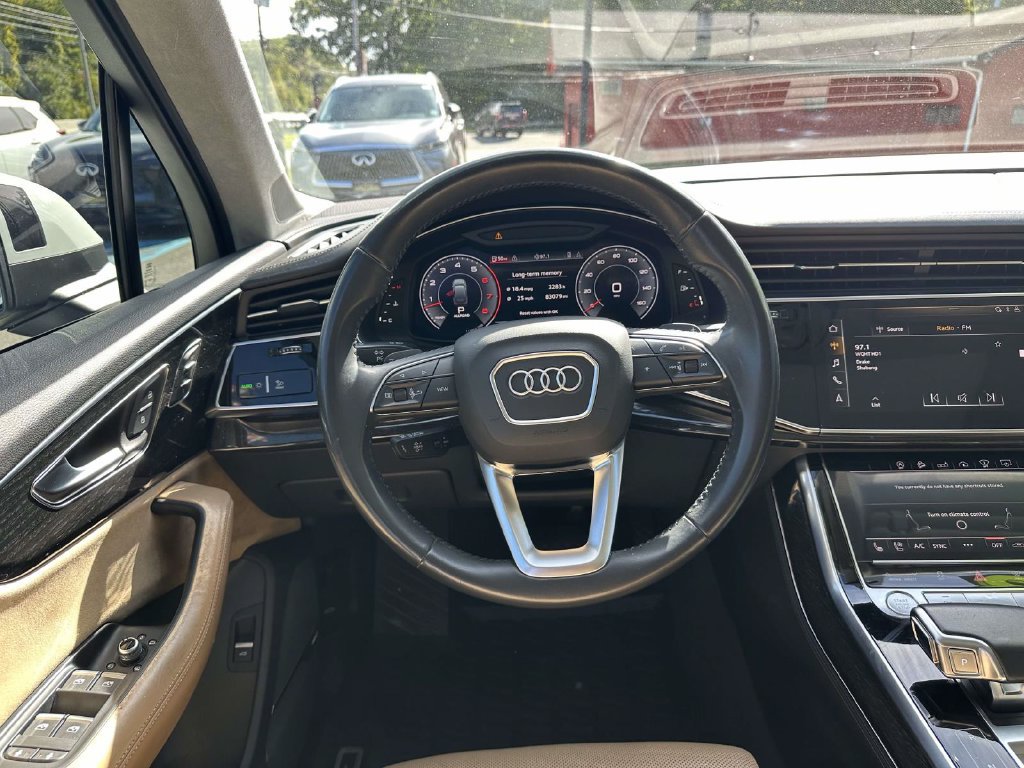 Used 2020 Audi Q7 3.0T Prestige AWD/4WD image 13