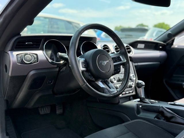 Certified 2017 Ford Mustang Coupe RWD image 8