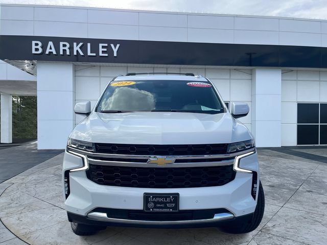 Used 2024 Chevrolet Suburban LS w/ Driver Alert Package RWD image 8