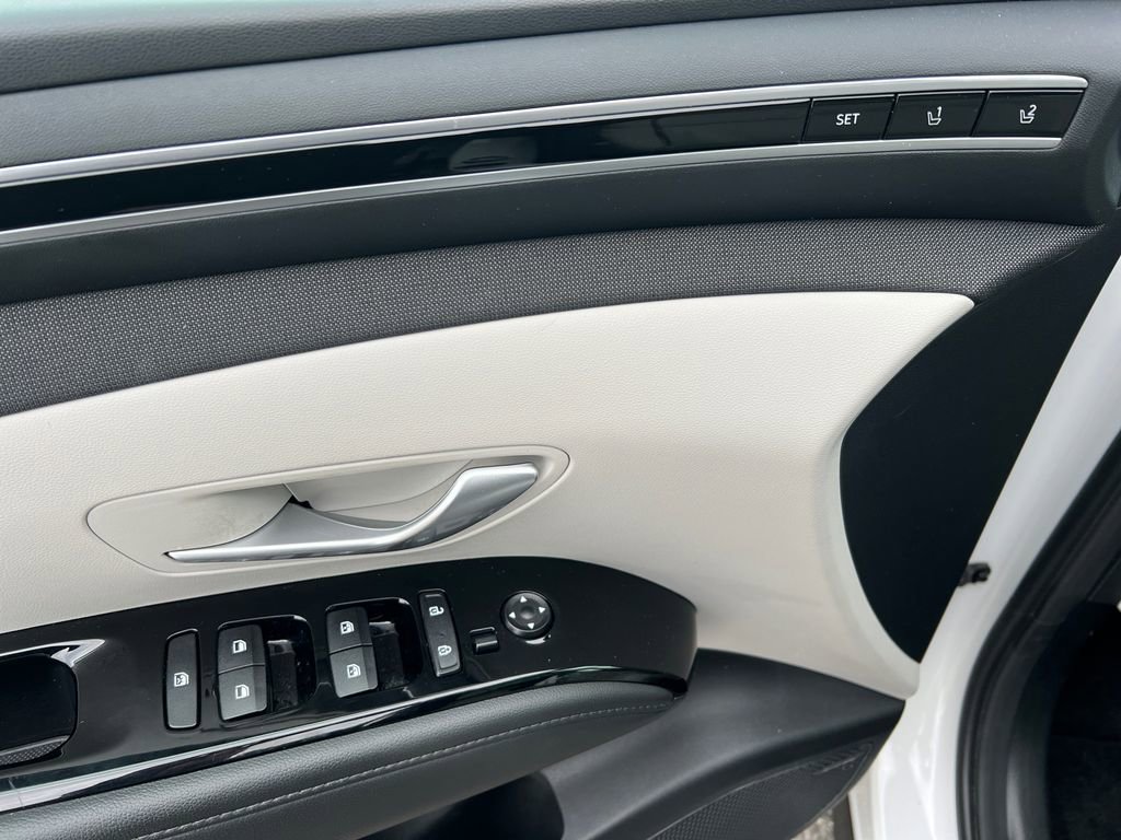 Certified 2024 Hyundai Tucson Limited image 12