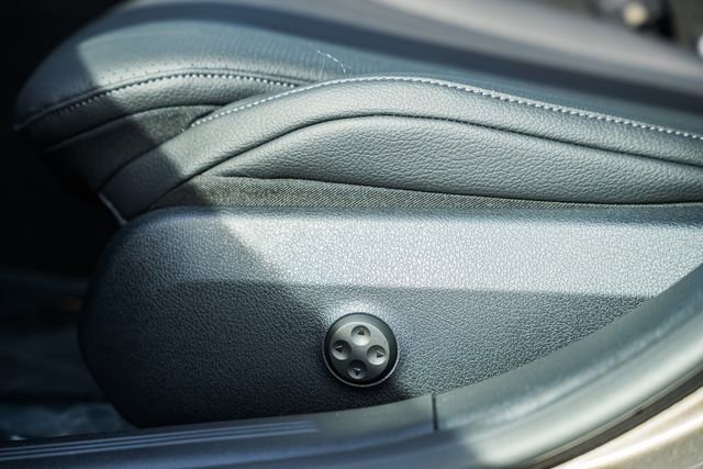 New 2026 Mercedes-Benz E 350 4MATIC Sedan image 36