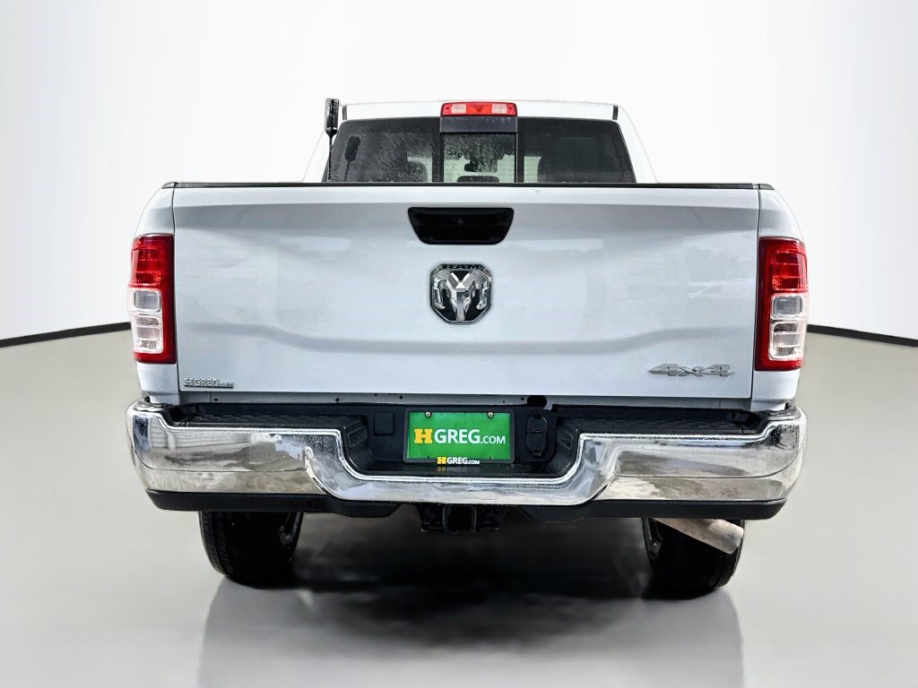 Used 2024 RAM 2500 Tradesman w/ Chrome Appearance Group AWD/4WD image 8
