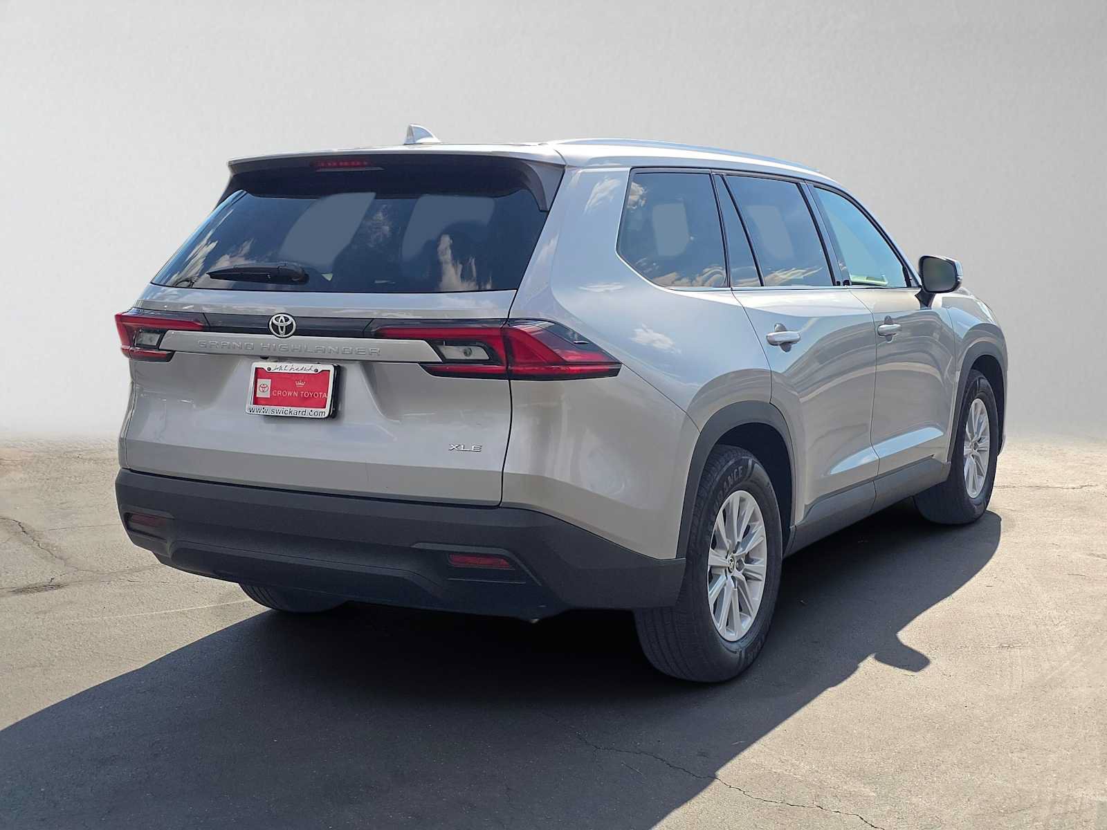 Certified 2026 Toyota Grand Highlander FWD image 3