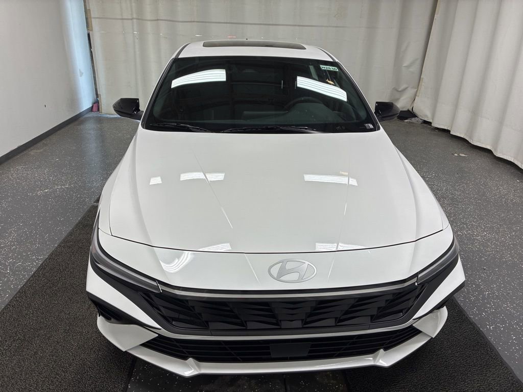 New 2026 Hyundai Elantra SEL Sport image 2