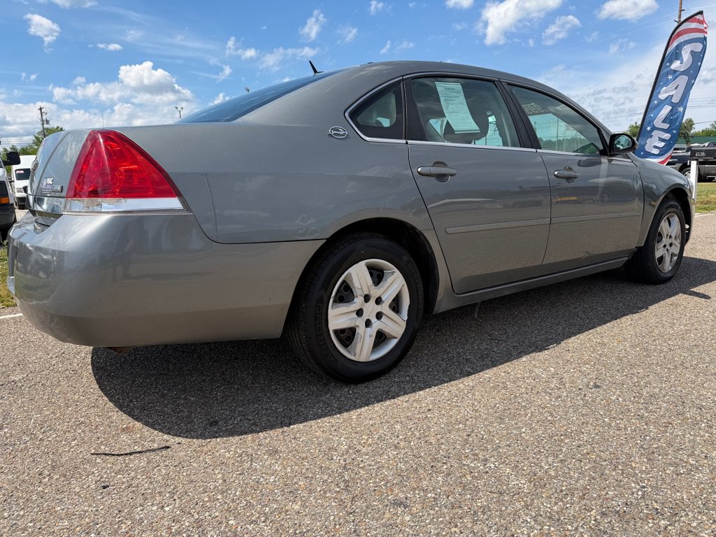 Used 2007 Chevrolet Impala LS FWD image 6