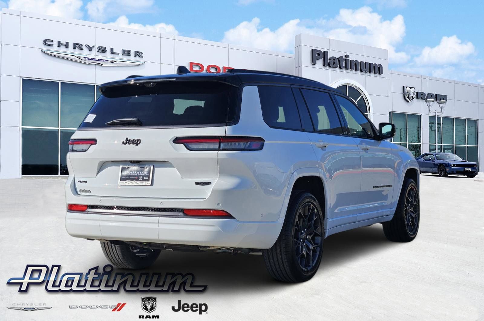 New 2026 Jeep Grand Cherokee L Summit image 5