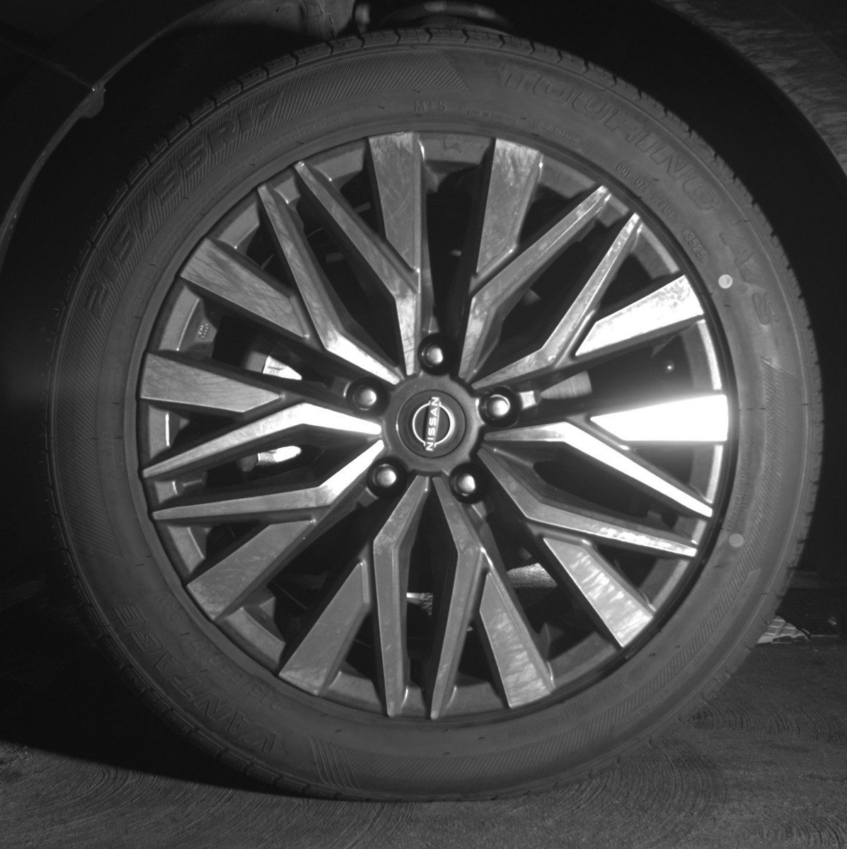 Used 2025 Nissan Altima 2.5 SV image 12