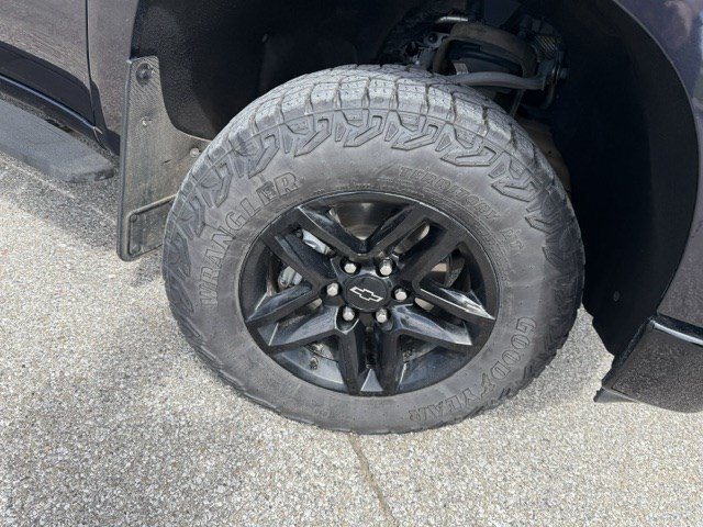 Used 2024 Chevrolet Silverado 1500 LT Trail Boss w/ Convenience Package II AWD/4WD image 44