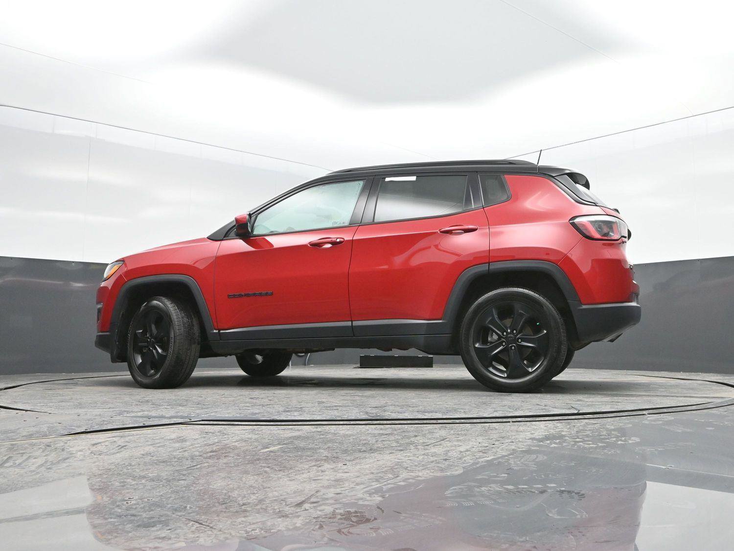 Used 2019 Jeep Compass Altitude image 27