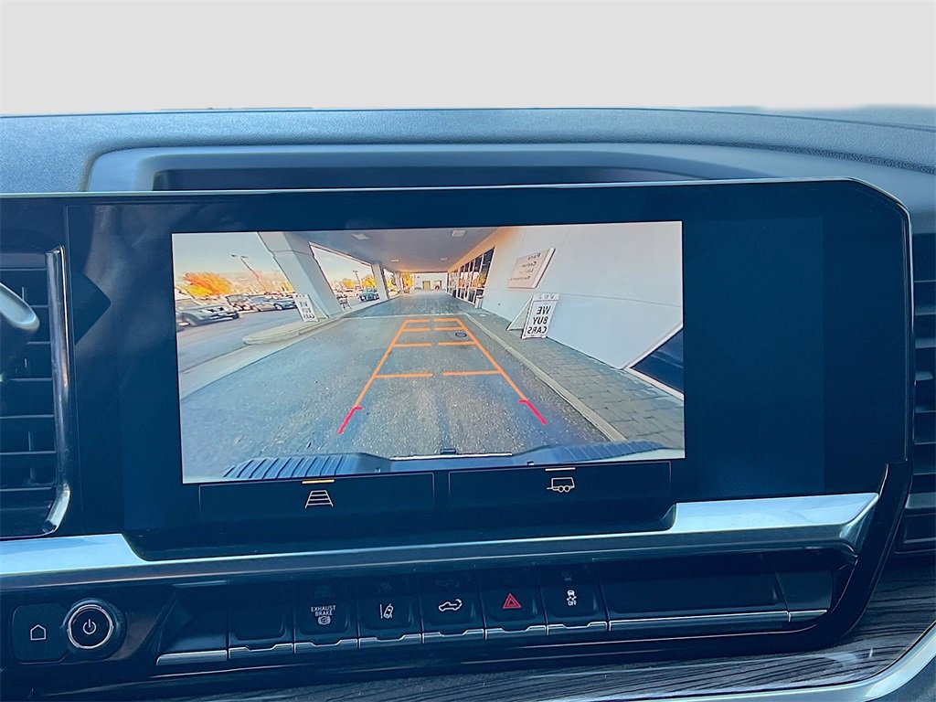 Used 2024 Chevrolet Silverado 2500 LT image 13