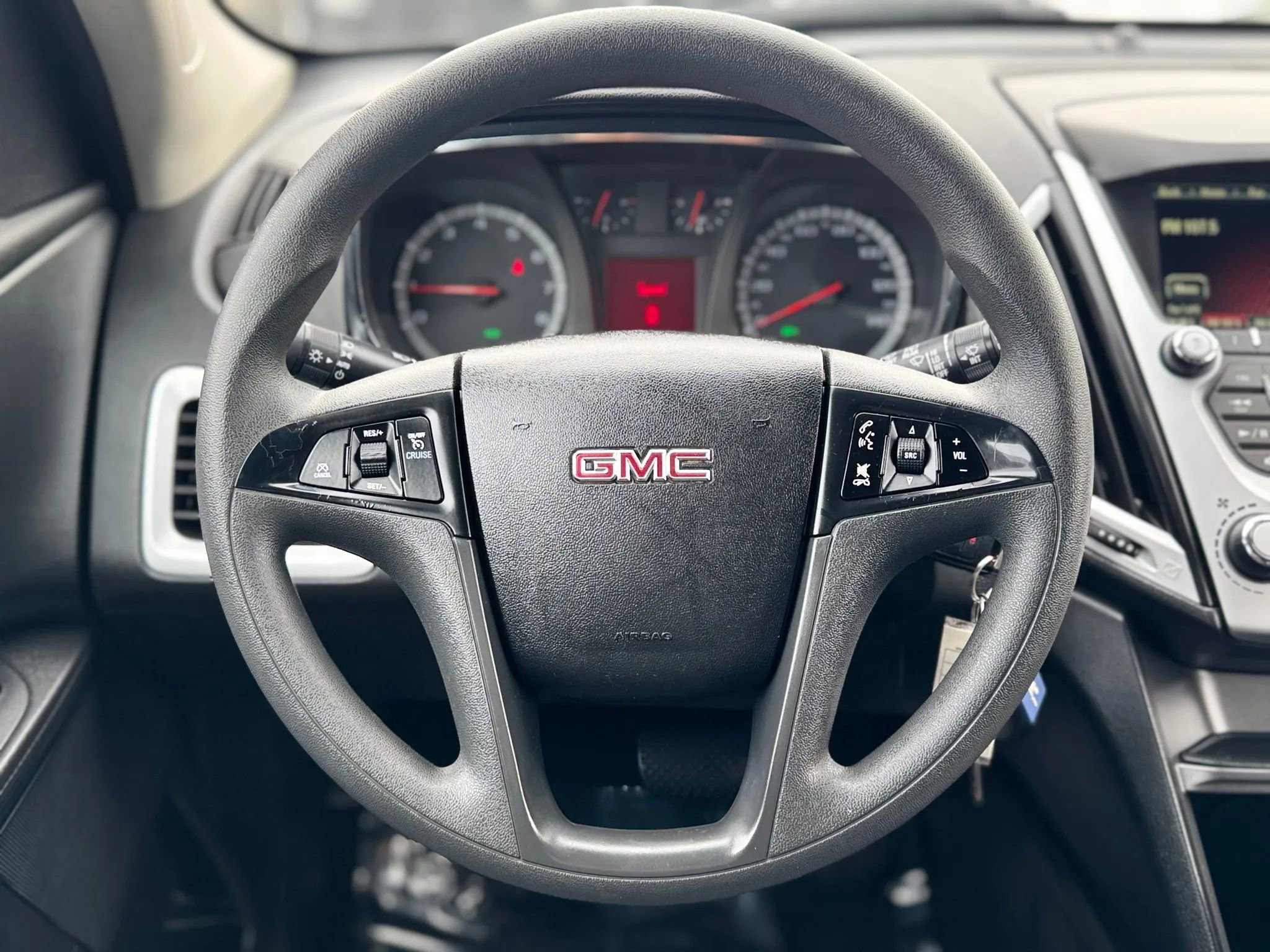 Used 2017 GMC Terrain SLE image 19