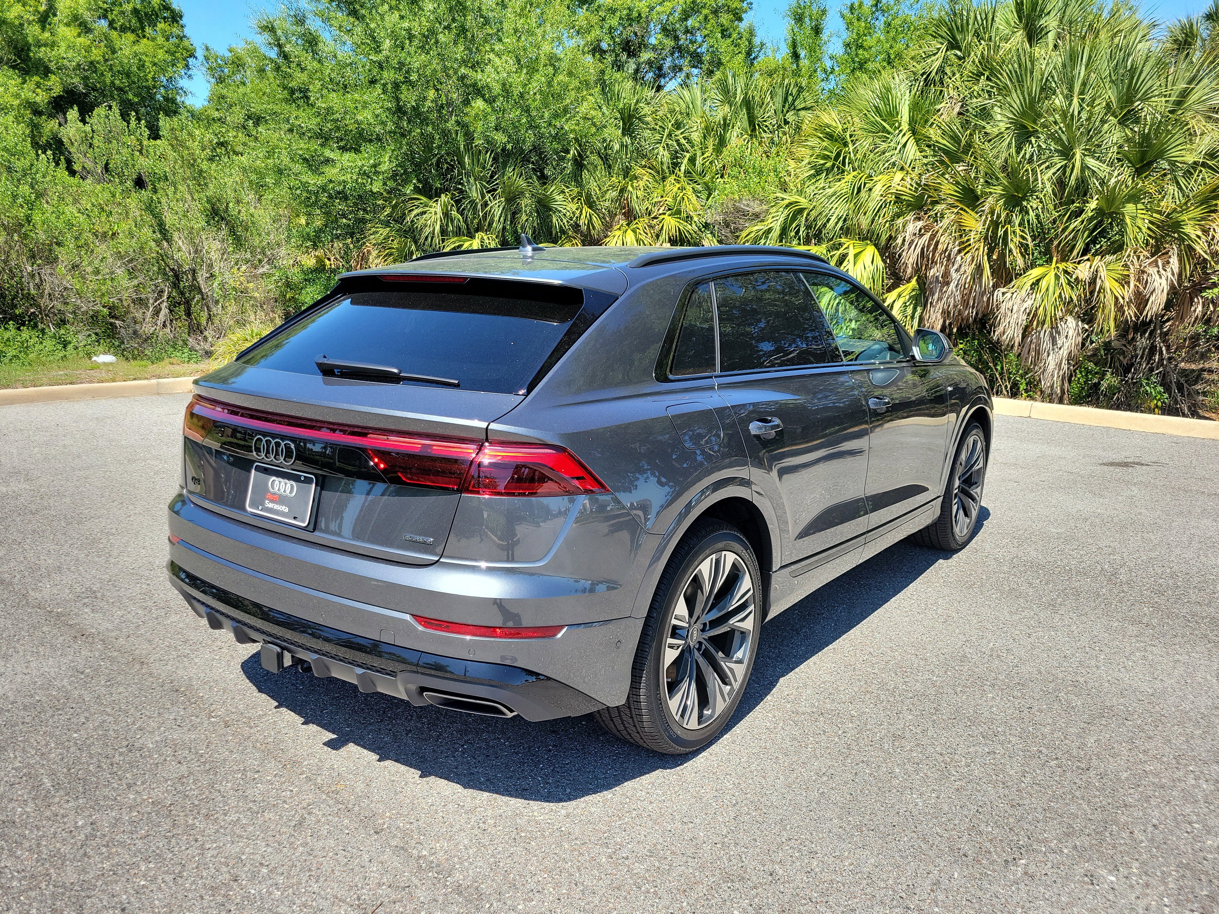 New 2026 Audi Q8 Premium Plus AWD/4WD image 4