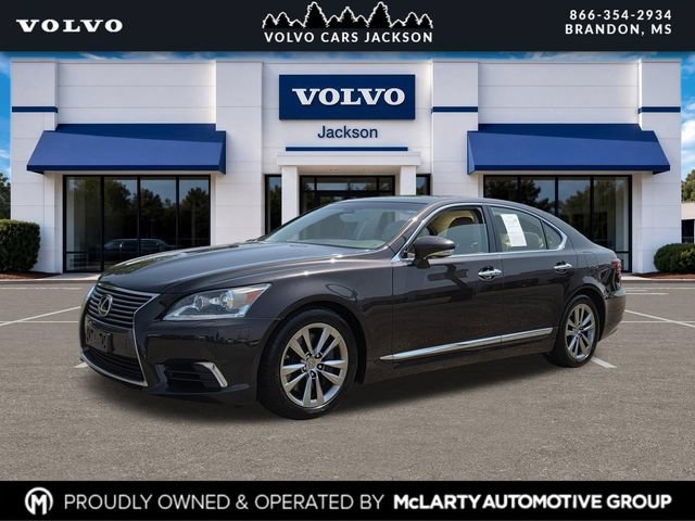 Used 2016 Lexus LS 460 AWD w/ Comfort Package image 7