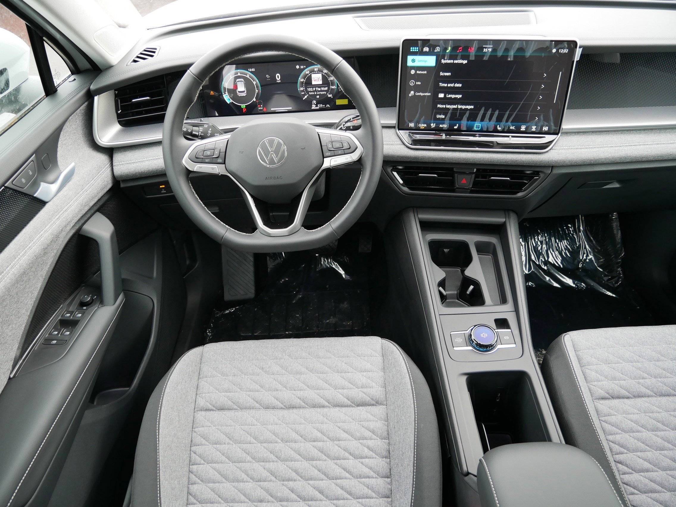 New 2026 Volkswagen Tiguan S image 9