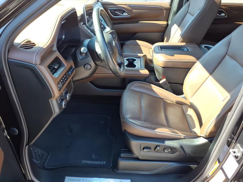 Used 2023 Chevrolet Tahoe High Country AWD/4WD image 9
