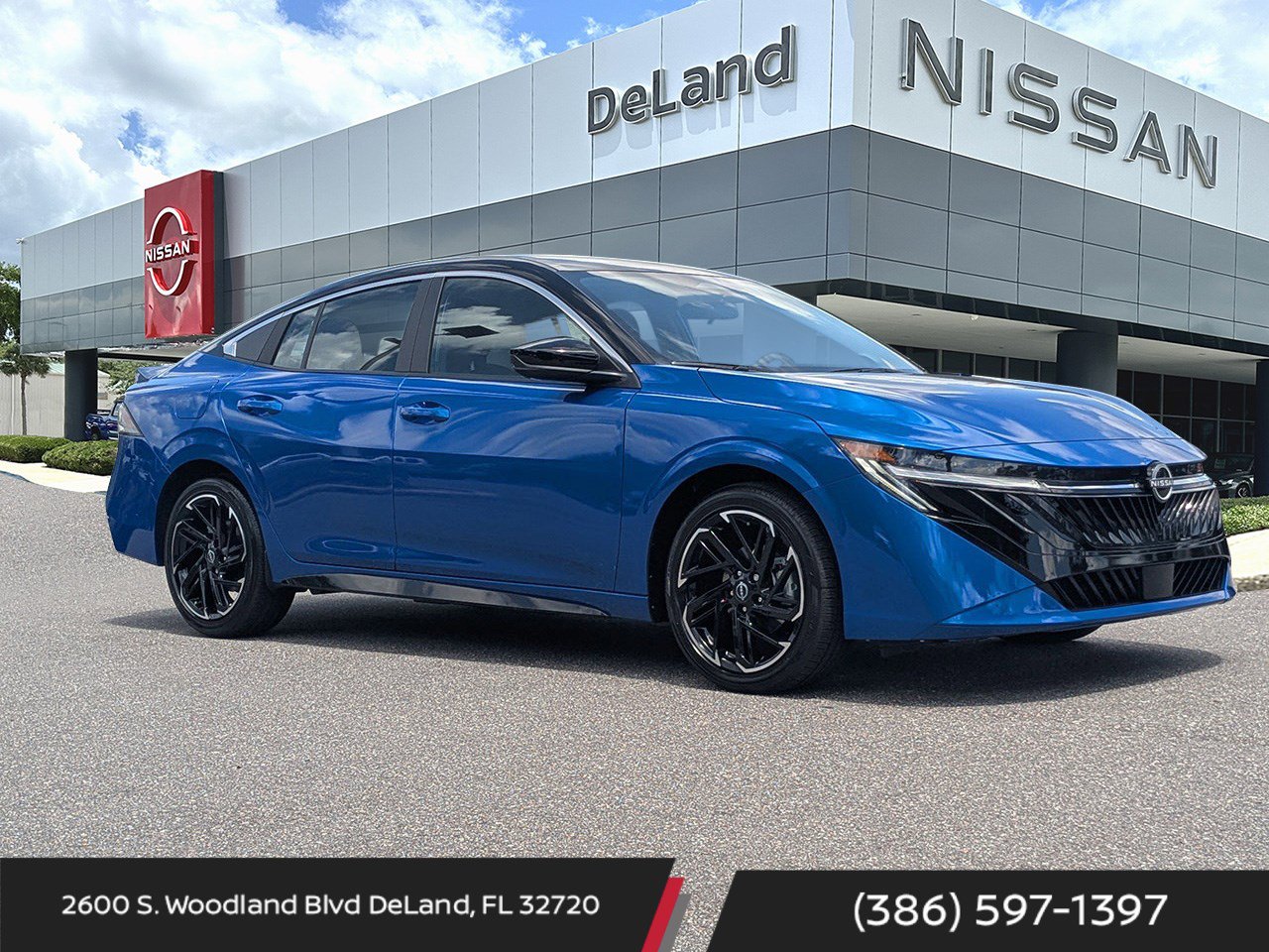 New 2026 Nissan Sentra SR w/ Floor Mat Package FWD image 1