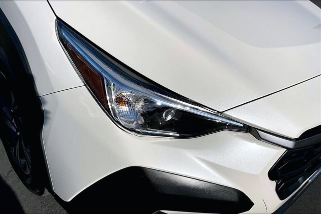 Used 2024 Subaru Crosstrek 2.0i Premium image 30