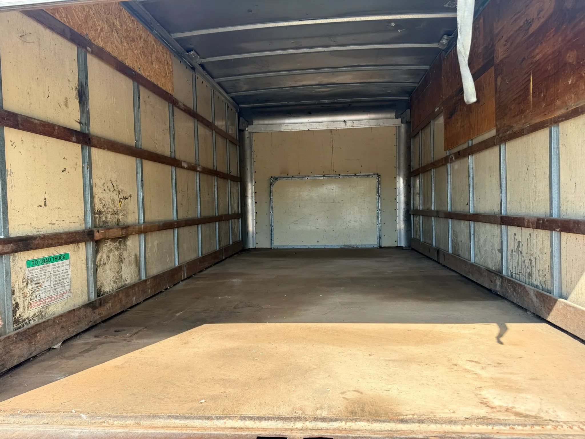 Used 2002 Ford E-350 and Econoline 350 Super Duty RWD image 8