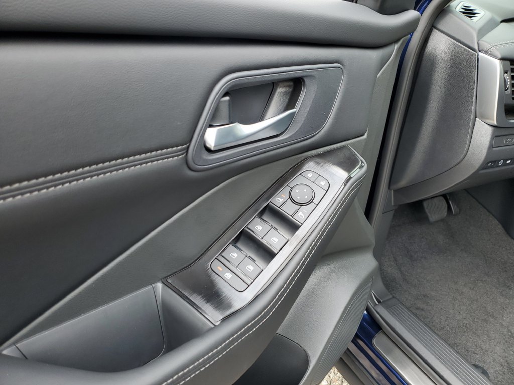 New 2026 Nissan Rogue Dark Armor FWD image 17