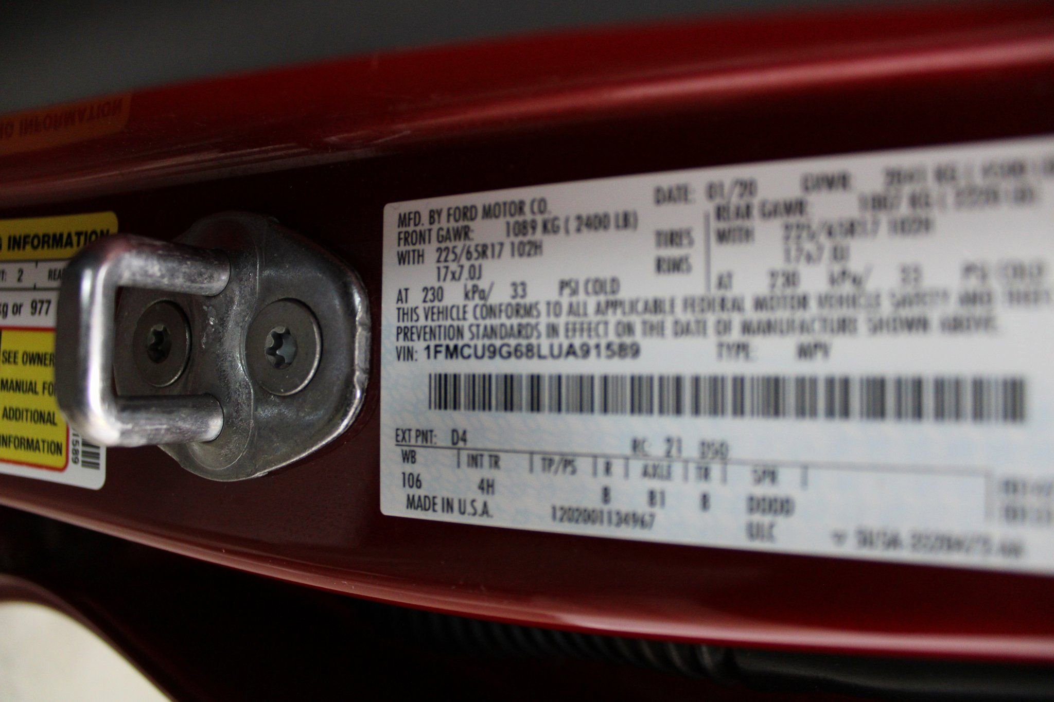 Used 2020 Ford Escape SE image 49