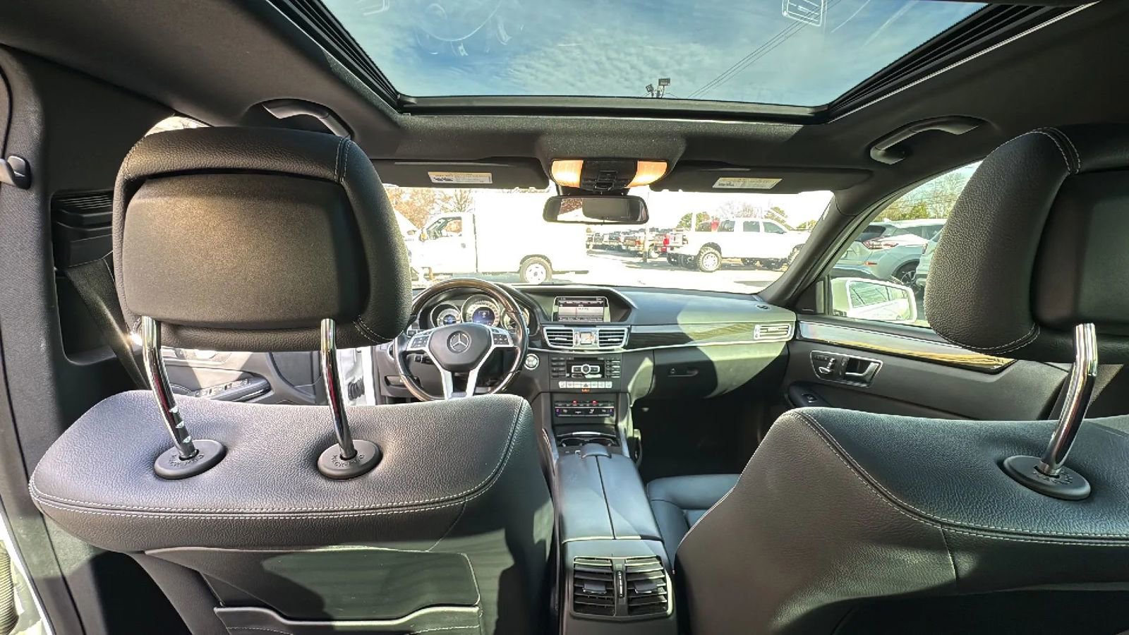 Used 2015 Mercedes-Benz E 350 Sedan image 15