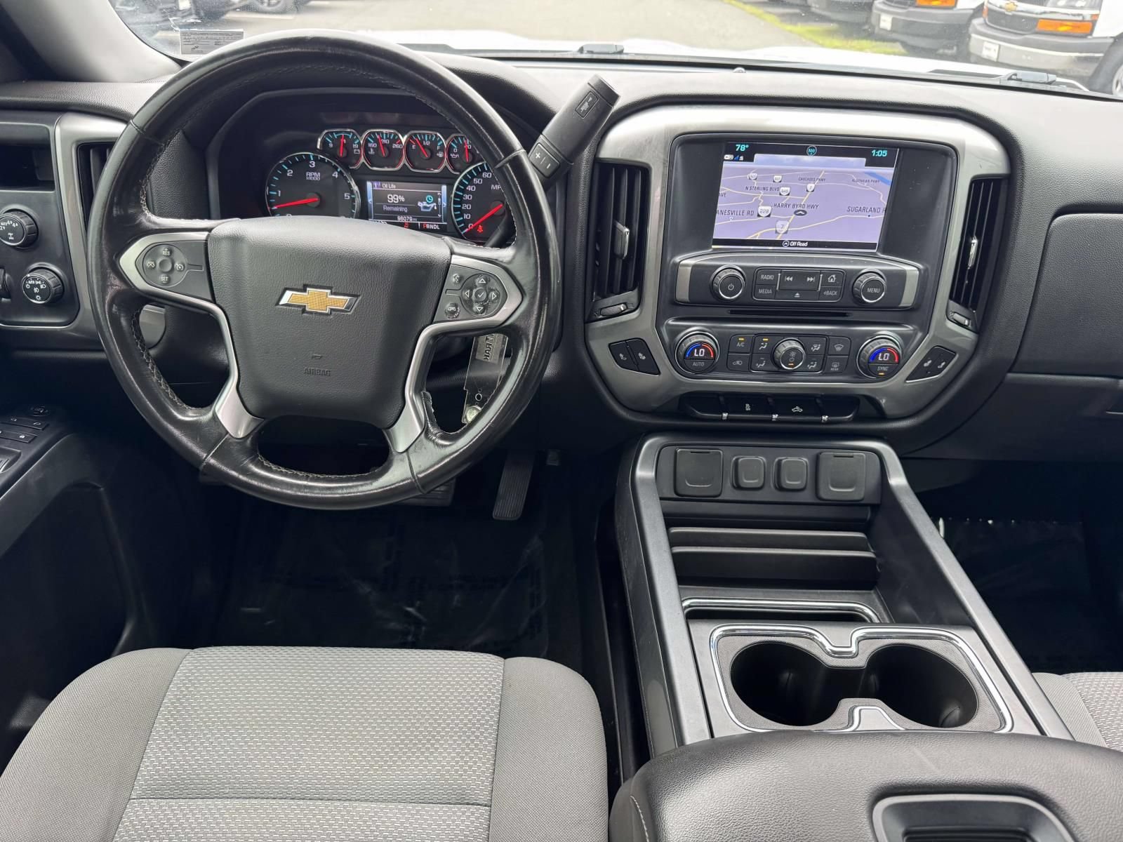 Used 2018 Chevrolet Silverado 1500 LT w/ All Star Edition AWD/4WD image 9
