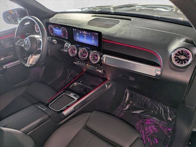 Certified 2025 Mercedes-Benz GLB 250 image 23