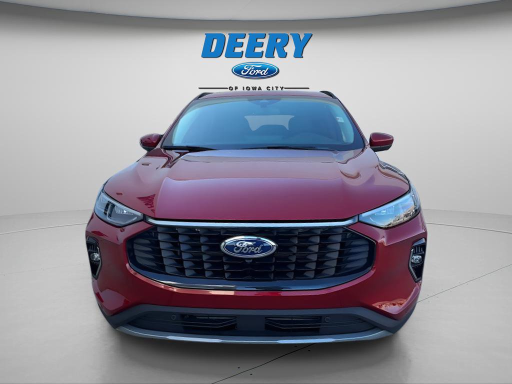 Certified 2023 Ford Escape Platinum AWD/4WD image 2