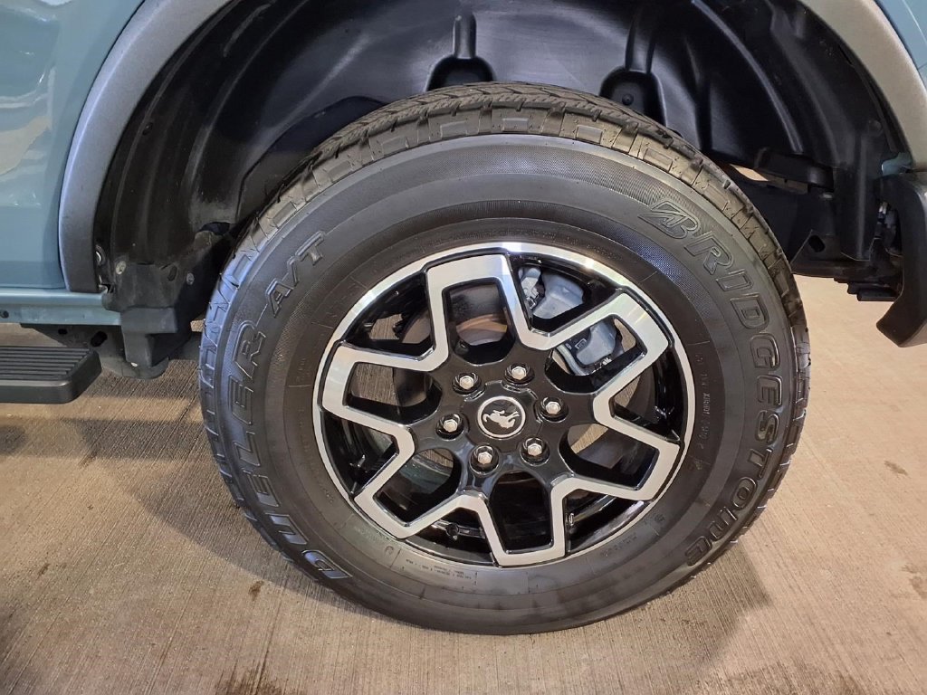 Used 2023 Ford Bronco 4-Door AWD/4WD image 23
