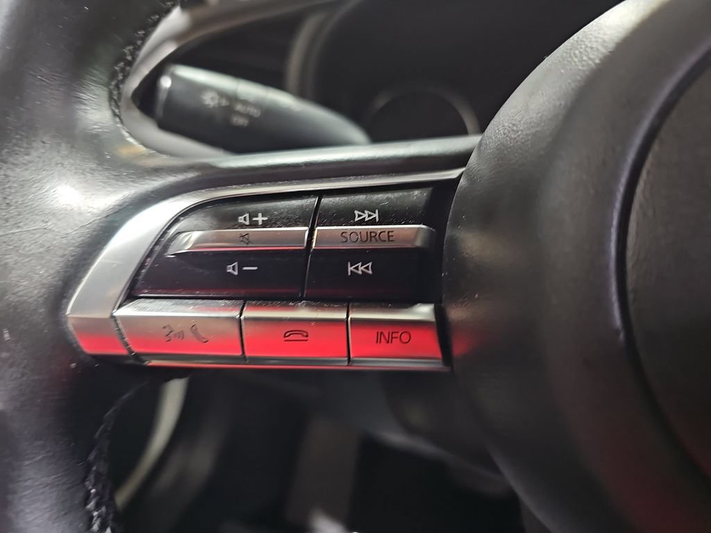 Used 2021 MAZDA MAZDA3 s AWD/4WD image 17