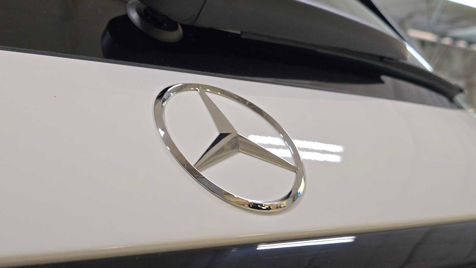 New 2026 Mercedes-Benz GLC 43 AMG 4MATIC image 17