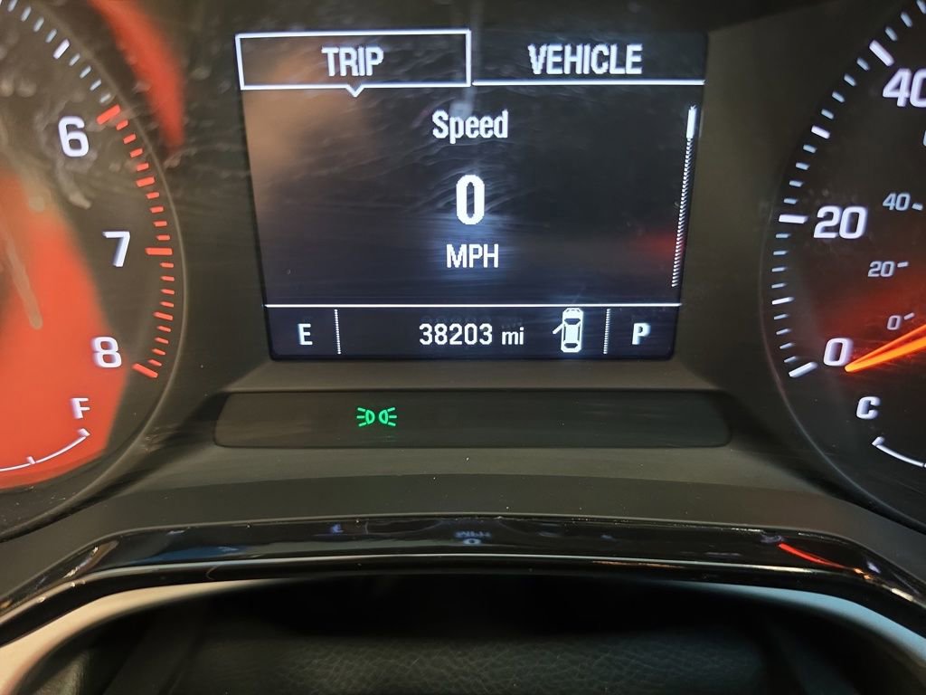 Used 2025 Chevrolet Trax LS w/ LS Convenience Package FWD image 21