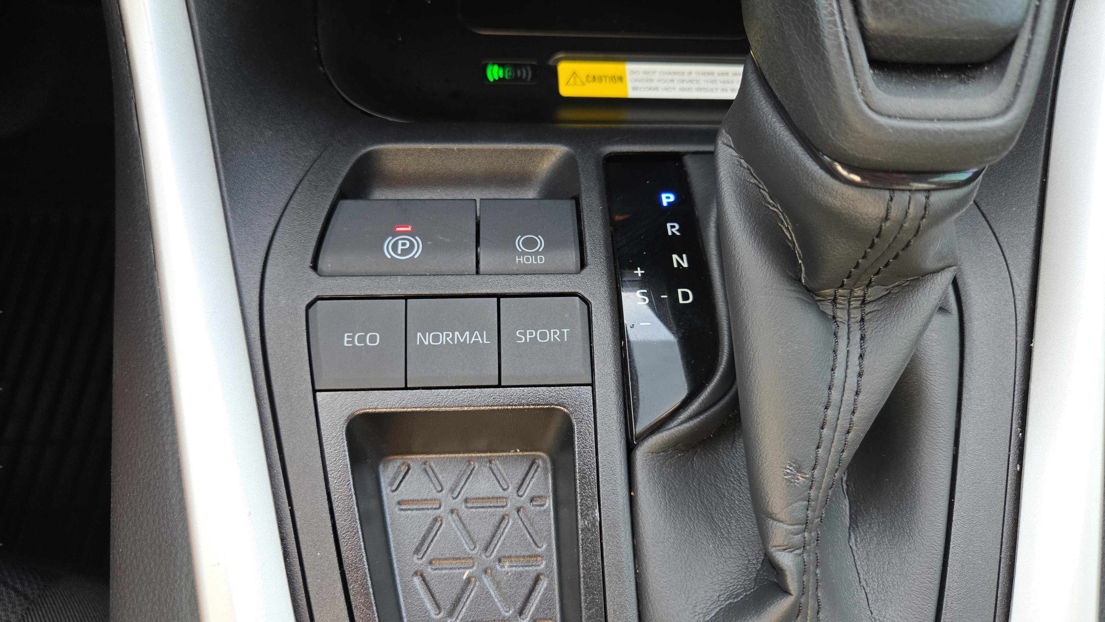 Certified 2025 Toyota RAV4 XLE image 31