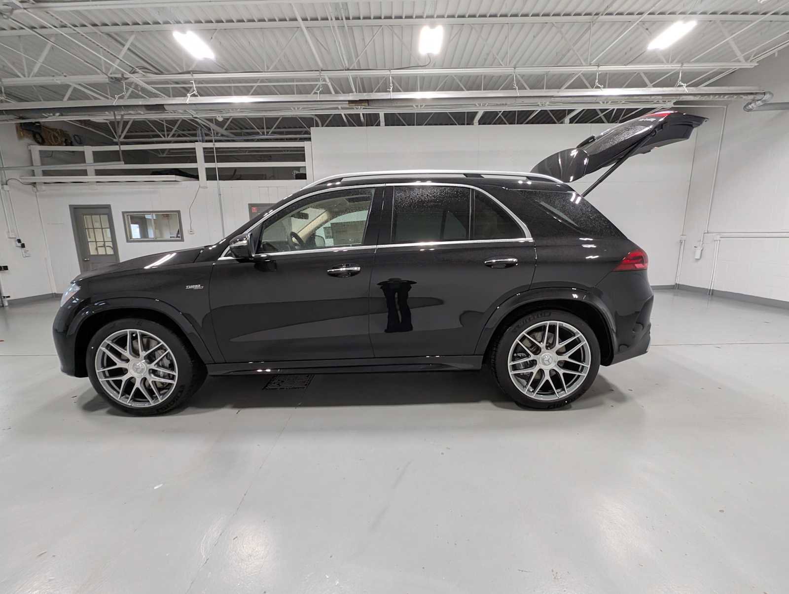 New 2026 Mercedes-Benz GLE 53 AMG 4MATIC image 10