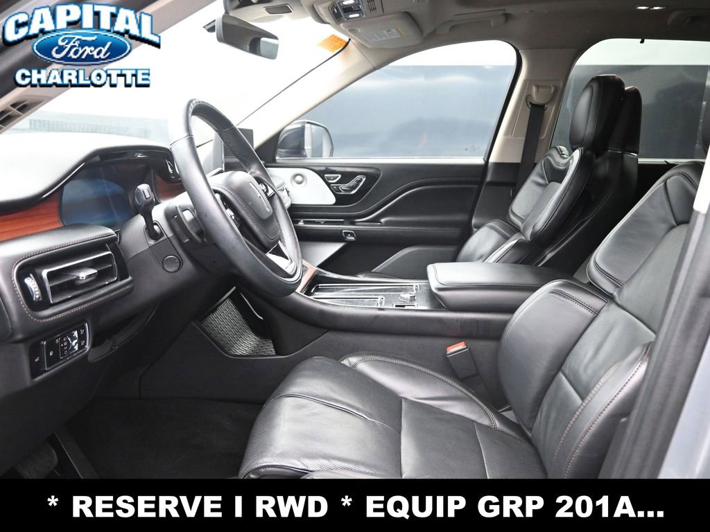 Used 2023 Lincoln Aviator Reserve w/ Equipment Group 201A image 11