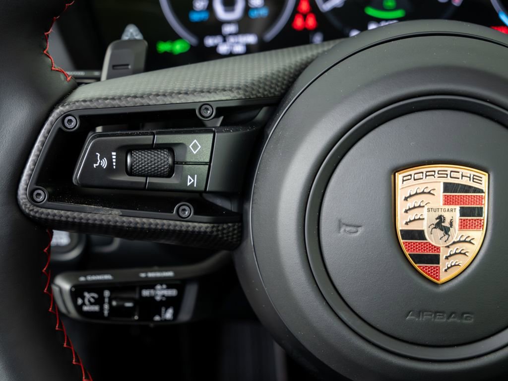 Certified 2026 Porsche 911 Targa 4 GTS image 10