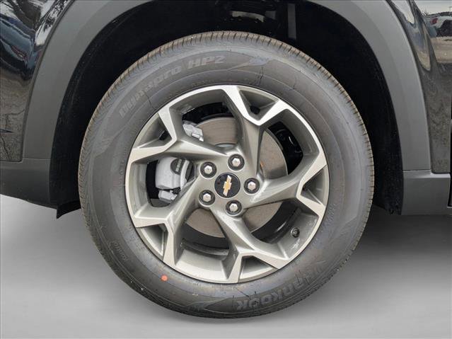 New 2026 Chevrolet Trax LT image 9